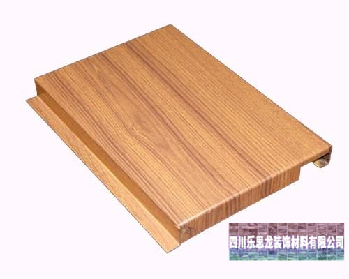 本文四大技巧帮你选购到一流的木纹铝单板