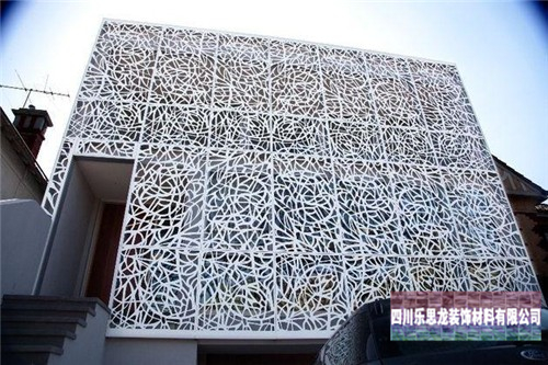 乐思龙铝幕墙厂家让你简单的挑选质量好的铝幕墙？